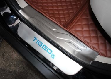 ประเทศจีน อุปกรณ์เสริมตกแต่งรถยนต์ประตูเลื่อนไฟ CHERY Tiggo5 บานประตูด้านข้างแผ่น Scuff Plate ผู้ผลิต