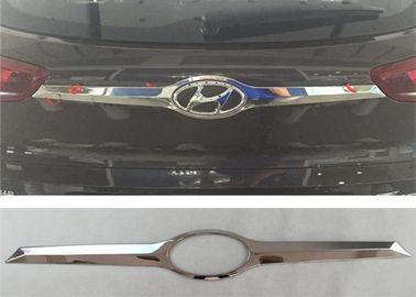 ประเทศจีน Hyundai Tucson 2015 อุปกรณ์เสริมสำหรับรถยนต์ใหม่ IX35 เครื่องตกแต่งประตูหลังและรางตัดแต่งด้านล่าง ผู้ผลิต